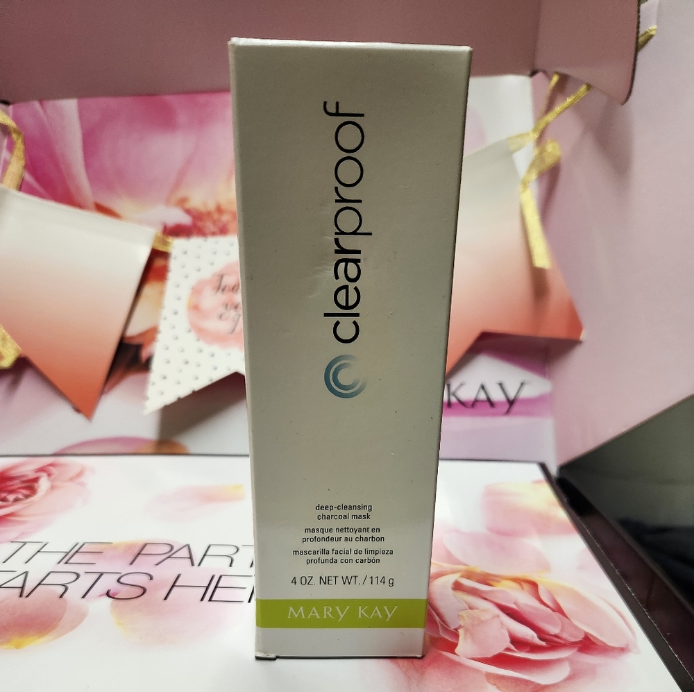 Mary Kay Clearproof Skincare Box